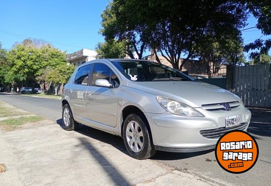 Autos - Peugeot 307 hdi xs premium 2005 Diesel 235000Km - En Venta