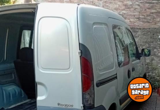 Utilitarios - Renault Kangoo 2008 Diesel 111111Km - En Venta