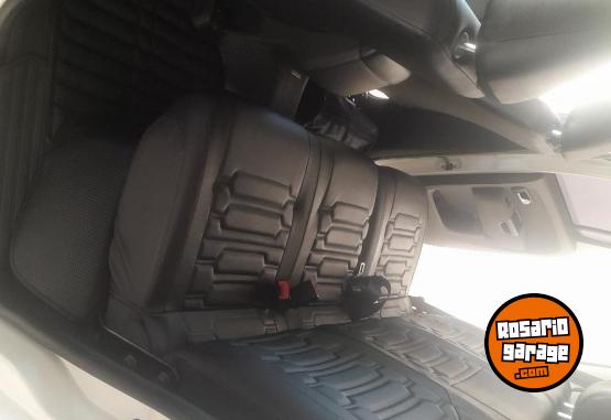 Camionetas - Volkswagen 2015 Trendline 2015 Diesel 180000Km - En Venta