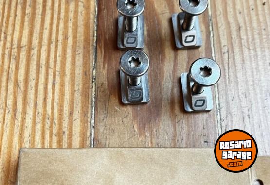 Deportes N&aacute;uticos - Foil surf completo Ozone Carbono - En Venta