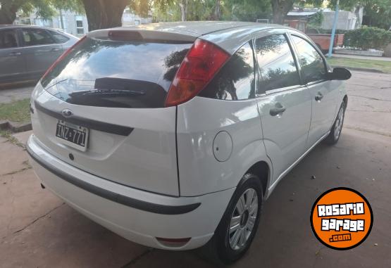 Autos - Ford Focus ambiente 2010 Nafta 190000Km - En Venta