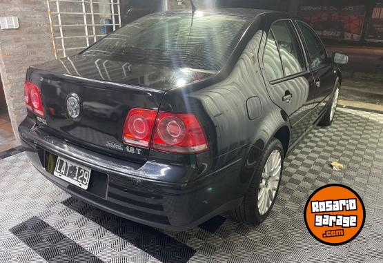 Autos - Volkswagen Bora 1.8t Highline 2012 Nafta 202000Km - En Venta