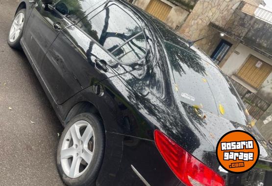 Autos - Peugeot PEGUEOT 2011 GNC 80000Km - En Venta