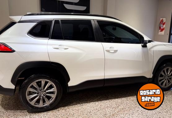 Autos - Toyota Corolla Cross 2021 Nafta 73000Km - En Venta