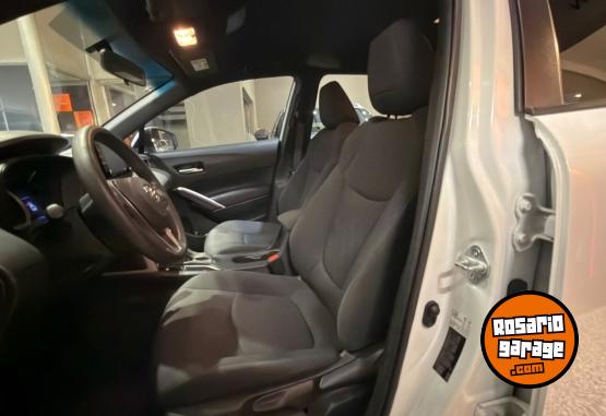Autos - Toyota Corolla Cross 2021 Nafta 73000Km - En Venta
