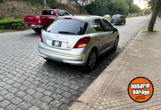 Autos - Peugeot 207 GTI 2011 Nafta 106000Km - En Venta