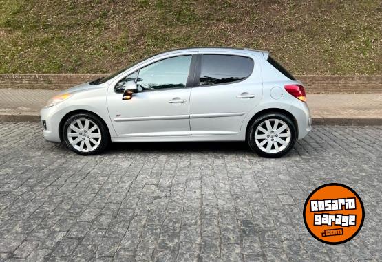 Autos - Peugeot 207 GTI 2011 Nafta 106000Km - En Venta