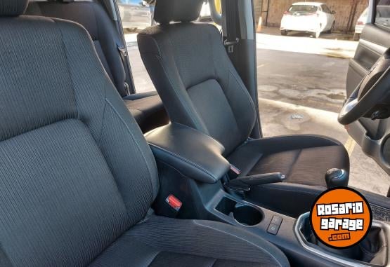 Camionetas - Toyota Hilux 2021 Diesel 99000Km - En Venta