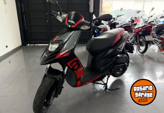 Motos - Aprilia SR 160 2024 Nafta 10950Km - En Venta