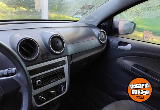 Autos - Volkswagen Gol trend 2014 Nafta 137000Km - En Venta