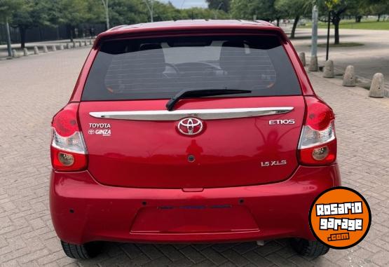 Autos - Toyota ETIOS XLS 1.5 2017 Nafta 58000Km - En Venta