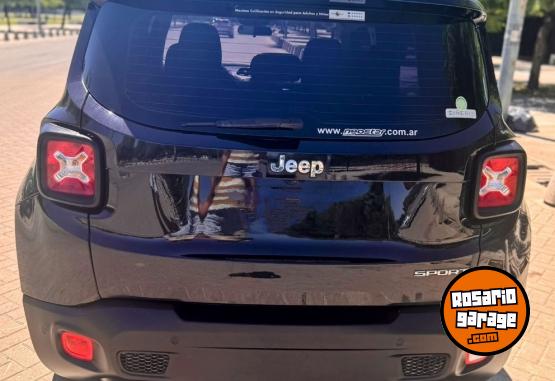 Camionetas - Jeep RENEGADE SPORT 1.8 2018 GNC  - En Venta