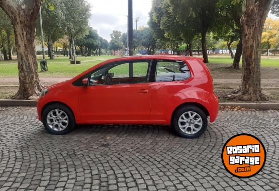 Autos - Volkswagen Up highline 2016 Nafta 98000Km - En Venta