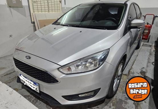 Autos - Ford Focus 2019 Nafta 76000Km - En Venta