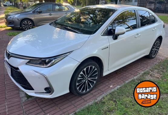 Autos - Toyota Corolla SEG HEV 1.8 2024 Electrico / Hibrido 30600Km - En Venta