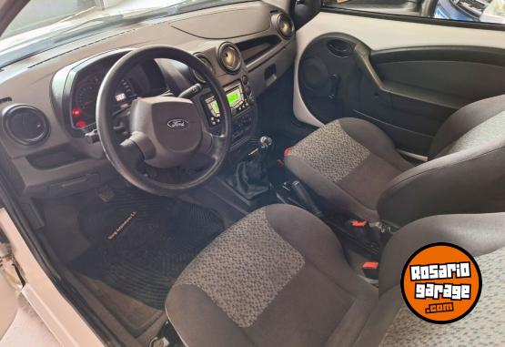 Autos - Ford Ka Fly Viral 2013 Nafta 147500Km - En Venta