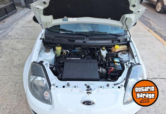 Autos - Ford Ka Fly Viral 2013 Nafta 147500Km - En Venta