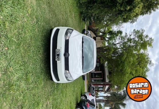 Autos - Volkswagen Gol trend 2014 Nafta 135000Km - En Venta