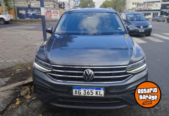 Camionetas - Volkswagen TIGUAN 2.0 LIFE 4X4 7 AS 2023 Nafta  - En Venta
