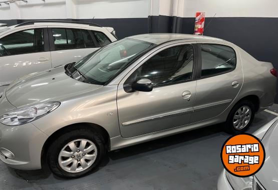 Autos - Peugeot 207 xs 2013 Nafta 280000Km - En Venta