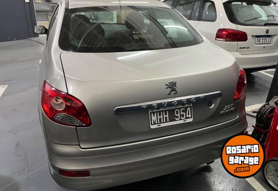 Autos - Peugeot 207 xs 2013 Nafta 280000Km - En Venta