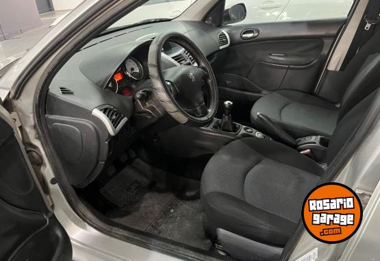 Autos - Peugeot 207 xs 2013 Nafta 280000Km - En Venta