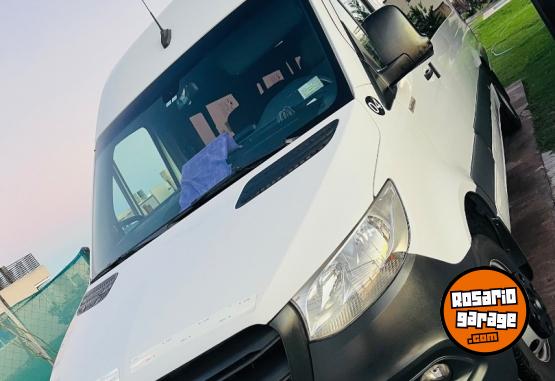 Utilitarios - Mercedes Benz Sprinter 19+ 1  515 2021 Diesel 215000Km - En Venta