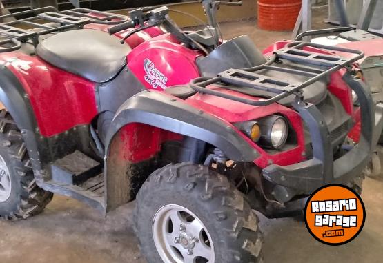 Cuatris y UTVs - Yamaha cuatri 2011  100Km - En Venta