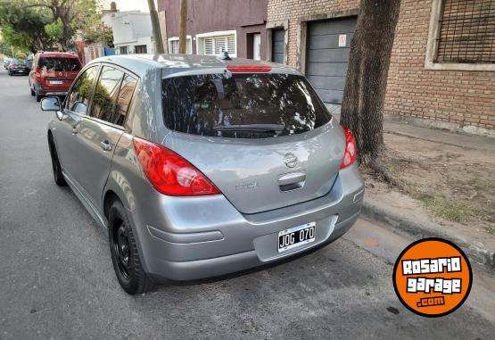 Autos - Nissan Tiida visia 2011 Nafta 157000Km - En Venta