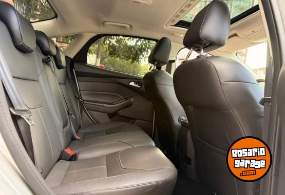 Autos - Ford Focus Titanium 2017 Nafta 110000Km - En Venta
