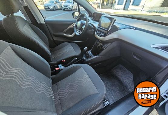 Autos - Peugeot 2008 ALLURE 1.6 NO ES THP 2018 Nafta 45000Km - En Venta