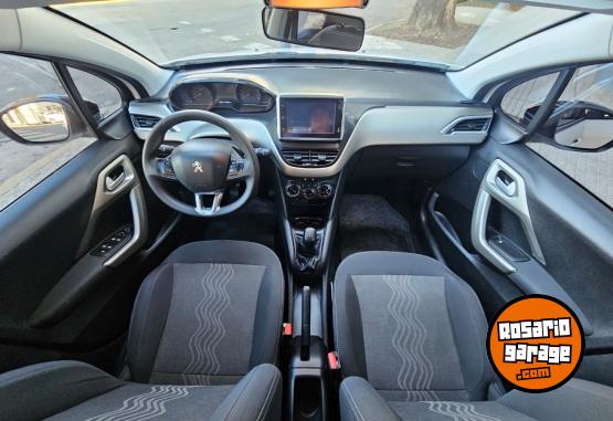 Autos - Peugeot 2008 ALLURE 1.6 NO ES THP 2018 Nafta 45000Km - En Venta