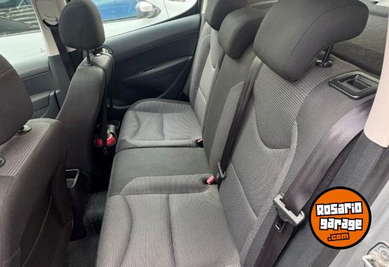 Autos - Peugeot 308 Allure 2015 Nafta 117000Km - En Venta