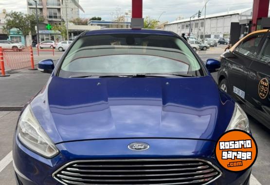 Autos - Ford Focus 2017 Nafta 126000Km - En Venta