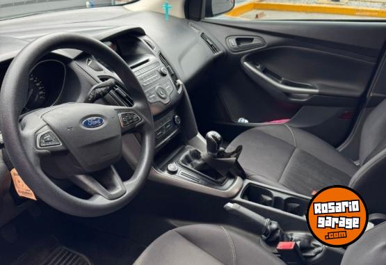 Autos - Ford Focus 2017 Nafta 126000Km - En Venta