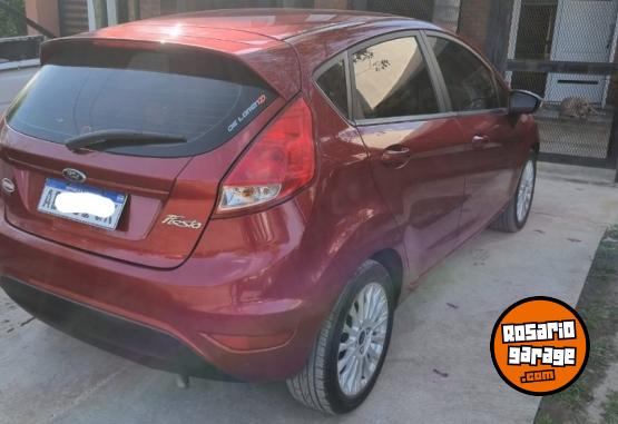 Autos - Ford Fiesta kinetic se plus 2017 Nafta 100000Km - En Venta