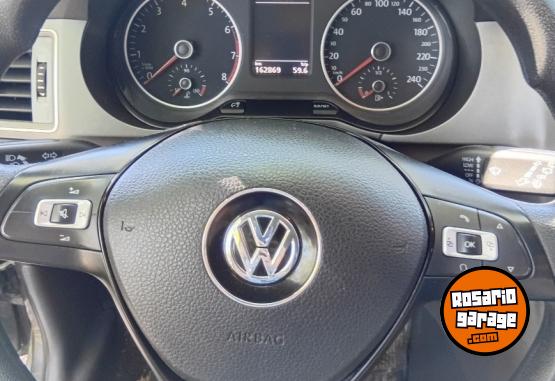 Autos - Volkswagen Suran 1.6L Comfortline 2016 Nafta 160000Km - En Venta