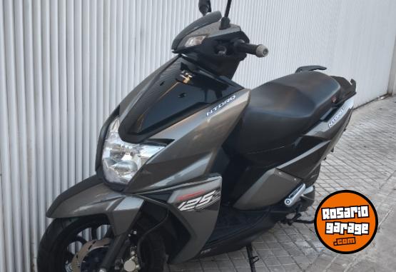 Motos - TVS Ntorq 125 2021 Nafta 22000Km - En Venta