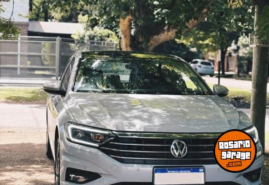 Autos - Volkswagen Vento Hignline 2018 Nafta 135000Km - En Venta