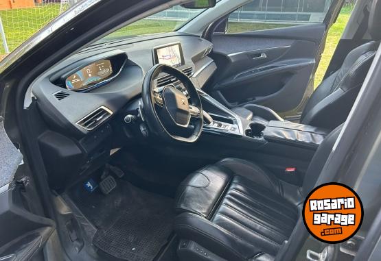 Autos - Peugeot 5008 2018 Diesel 156000Km - En Venta