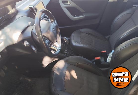 Autos - Peugeot 208 Allure 2016 GNC 120000Km - En Venta