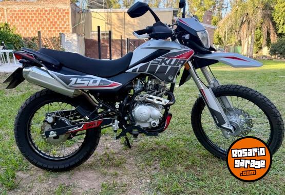 Motos - Motomel Skua 150 Silver Edition 2025 Nafta 1800Km - En Venta