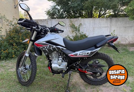 Motos - Motomel Skua 150 Silver Edition 2025 Nafta 1800Km - En Venta