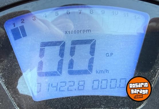 Motos - Motomel Skua 150 Silver Edition 2025 Nafta 1800Km - En Venta