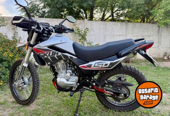 Motos - Motomel Skua 150 Silver Edition 2025 Nafta 2000Km - En Venta