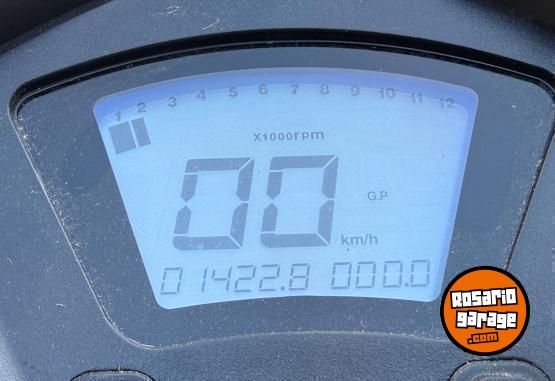 Motos - Motomel Skua 150 Silver Edition 2025 Nafta 2000Km - En Venta