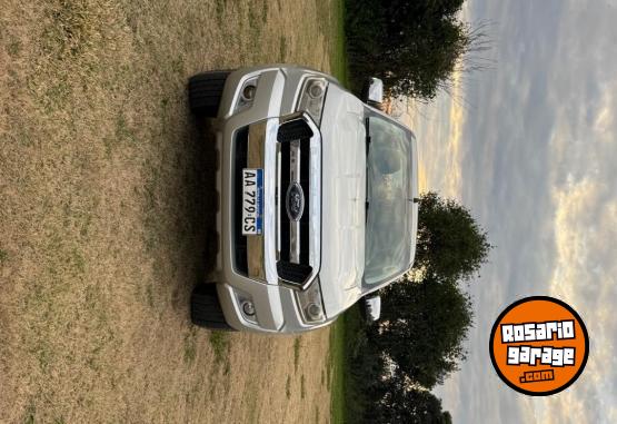 Camionetas - Ford Ranger 2017 Diesel 170800Km - En Venta