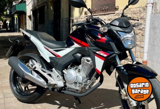 Motos - Honda cb new twister 250 2019 Nafta 16000Km - En Venta