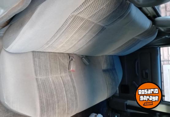 Camionetas - Isuzu Pick up 1998 Diesel 282500Km - En Venta