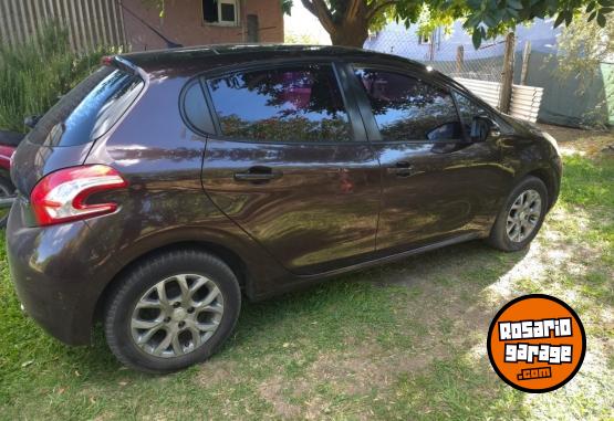 Autos - Peugeot PEUGEOT 208. 1.6 2015 Nafta 135000Km - En Venta